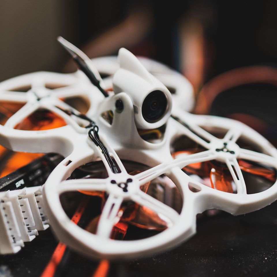 Emax Tinyhawk II 2 RTF FPV Rac - Drone Power Bank บทวิจารณ์และราคา